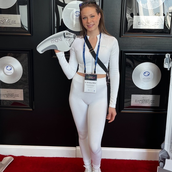 Bo+Tee, XS top, XS, bottoms, XS short sleeve top, white - Picture 3 of 5